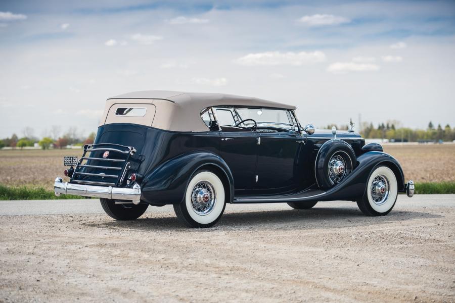  Packard Twelve Sport Phaeton 1936 года  (фото 11 из 35)